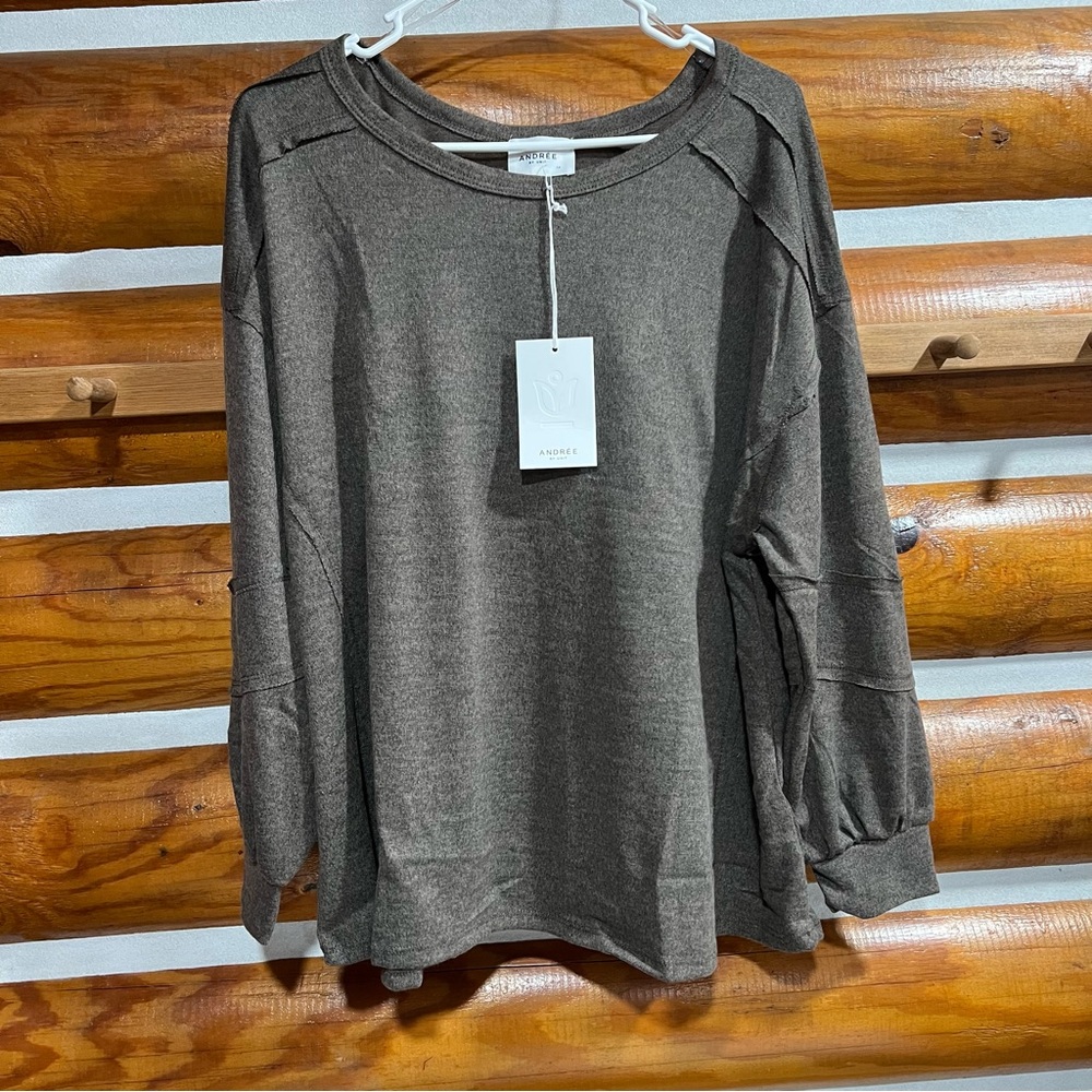Andree by Unit Mocha Long‎ Sleeve Top